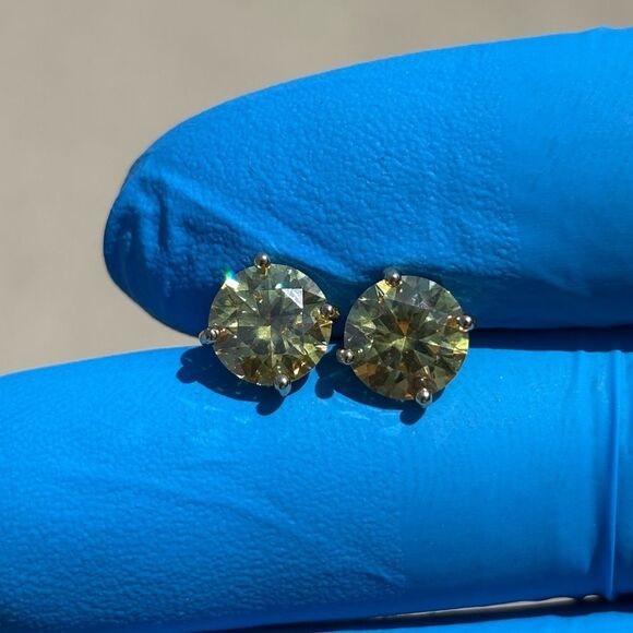 Other - Moissanite Diamond Stud Earrings Yellow